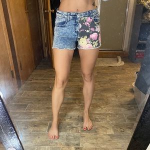 Flower jean shorts